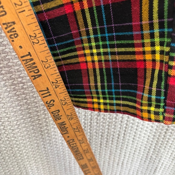 Hot Topic Rainbow Plaid Women’s Tapered Pants Sz Small Grunge Pride Y2K Emo Punk - Picture 6 of 7